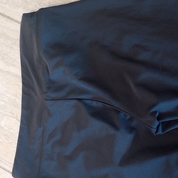 Nike Dri-FIT athletic pull on crop pants dark gray size medium - Picture 5 of 6